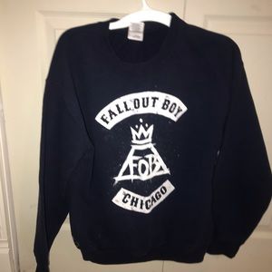 Crew neck